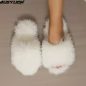 Pantoufles Douillettes – coloris blanc